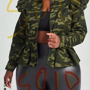 Camouflage jacket with peplum hem. New. Size 4X.